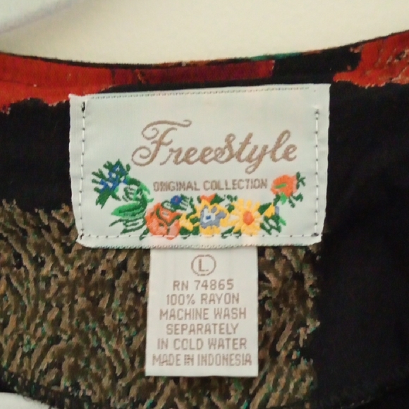 Freestyle Multicolor Patchwork Ensemble - Picture 11 of 14